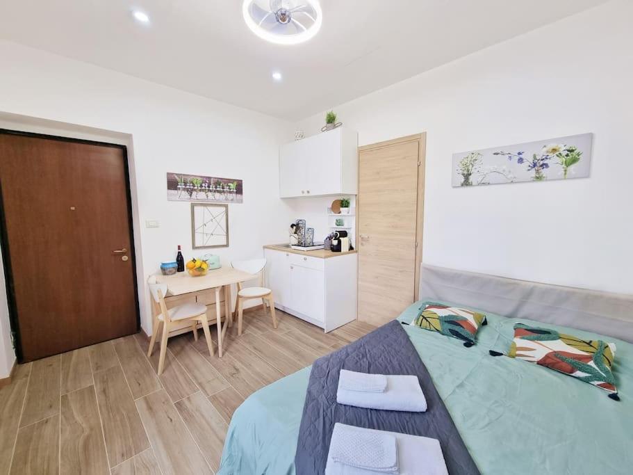 Casa Romeo Vinitaly - Free Parking - Wifi Apartment